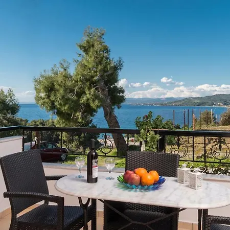 Apartamento Paradisos View Luxury Néos Marmarás
